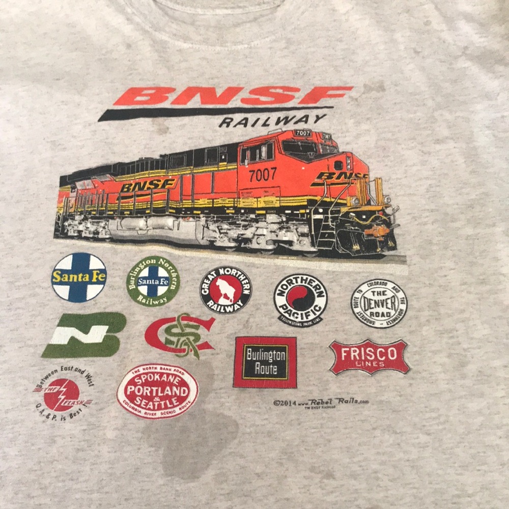 Beat Up BNSF Railway Shirt L